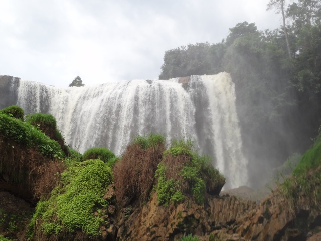 &#201;l&#233;phant waterfall