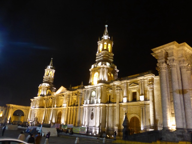 La cathédrale de nuit