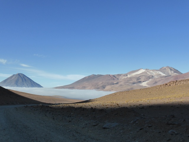 Laguna Blanco et  Verde dans les nuages