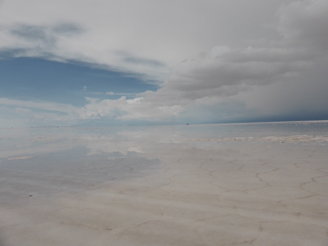 Le salar où le ciel et l'eau se mélangen