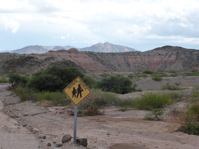 Attention école ... Dans ce paysage dése