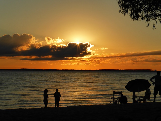 Couche de soleil à 21 heures.